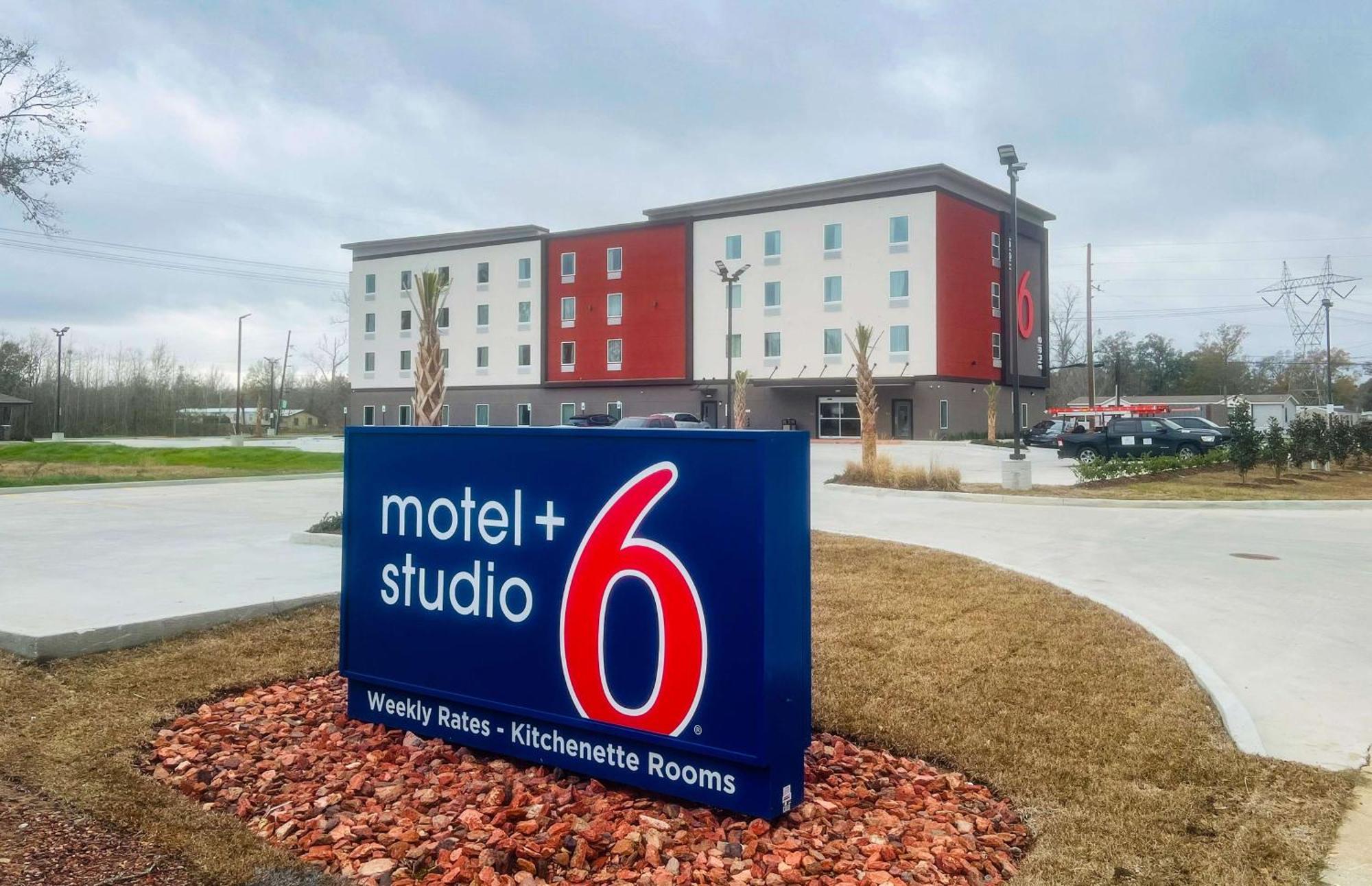 Motel 6 Gonzales, La Baton Rouge Geismar Prairieville I 10 Eksteriør bilde