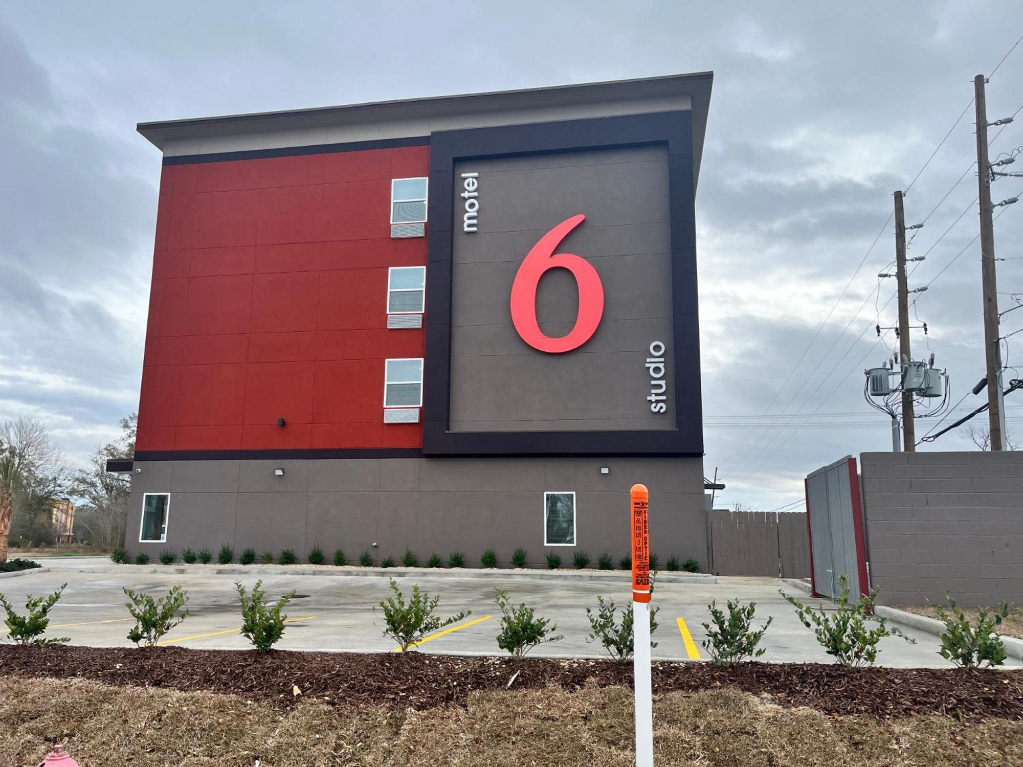 Motel 6 Gonzales, La Baton Rouge Geismar Prairieville I 10 Eksteriør bilde